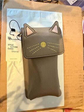 Brentano Cat Face Phone Pouch in Stone